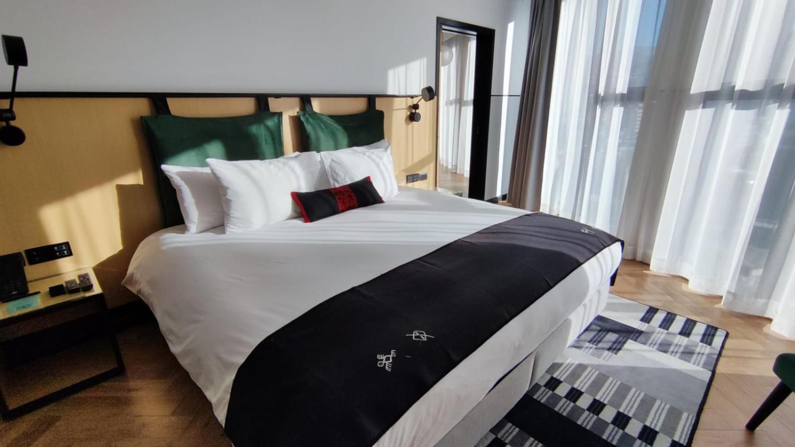 לה פאז Met Hotel מראה חיצוני תמונה